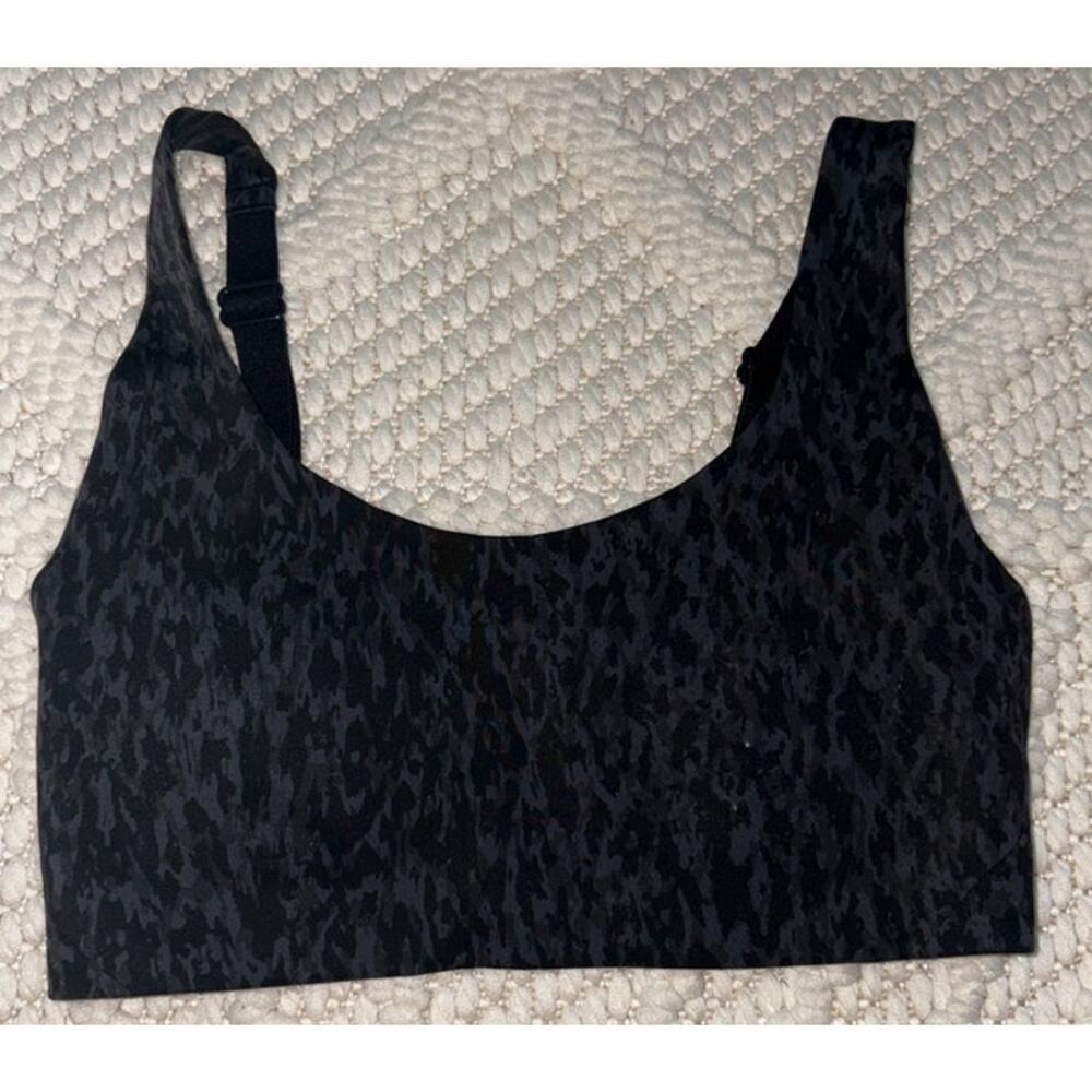 Womens Lululemon In Alignment Straight-Strap Bra Size 4 - Picture 2 of 4
